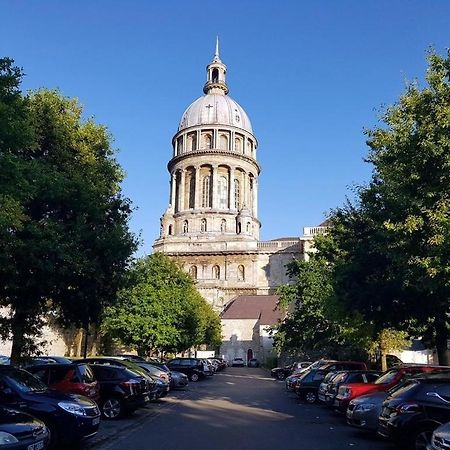 Lumineux T2 Vieille Ville 3 Pers Parking Gratuit - By La Source D'Orfee بولون-سور-مير المظهر الخارجي الصورة