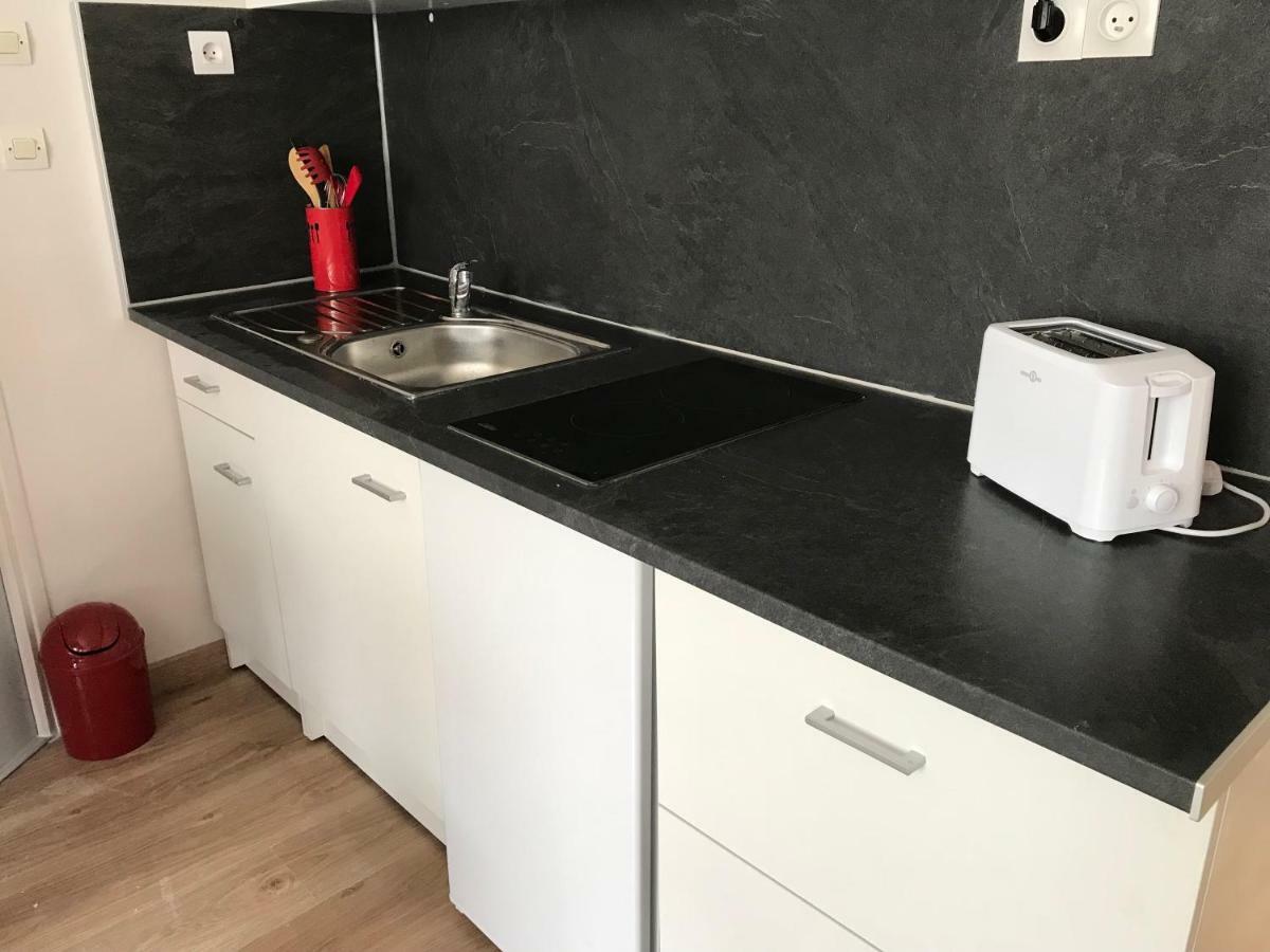 Lumineux T2 Vieille Ville 3 Pers Parking Gratuit - By La Source D'Orfee بولون-سور-مير المظهر الخارجي الصورة